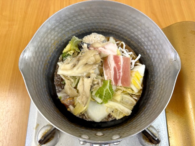 【実食】セブン新作「七宝麻辣湯」の再現度はぶっちゃけ何％なのか？ 店舗で食べた直後に冷凍版で確かめた結果