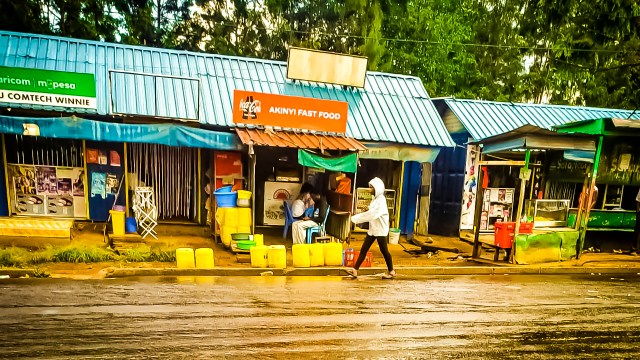 無料サラダが地雷だったポテト屋【カンバ通信：第460回】