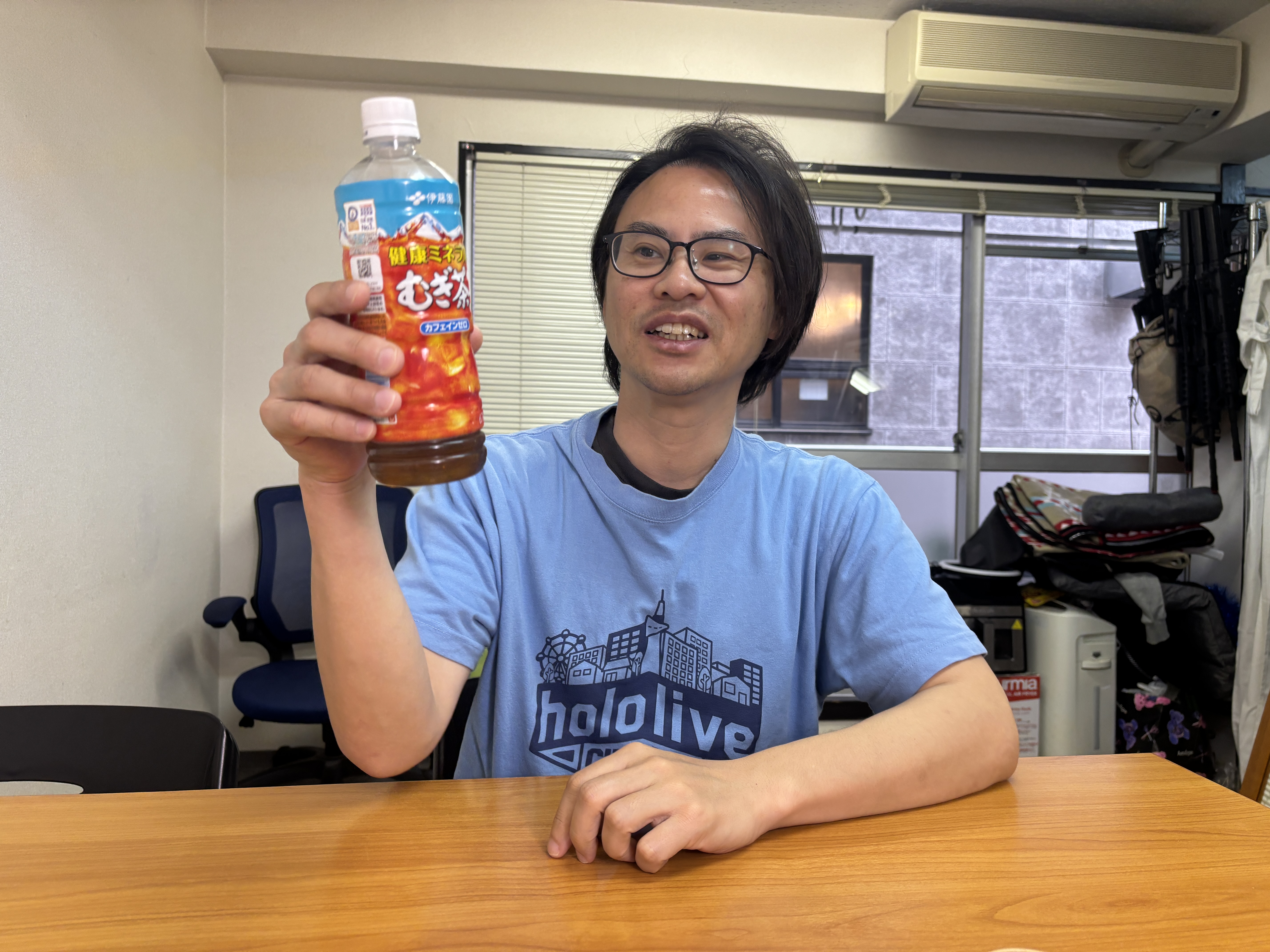 検証】ヒカキンの「ONICHA」は本当に麦茶に革命を起こしているのか