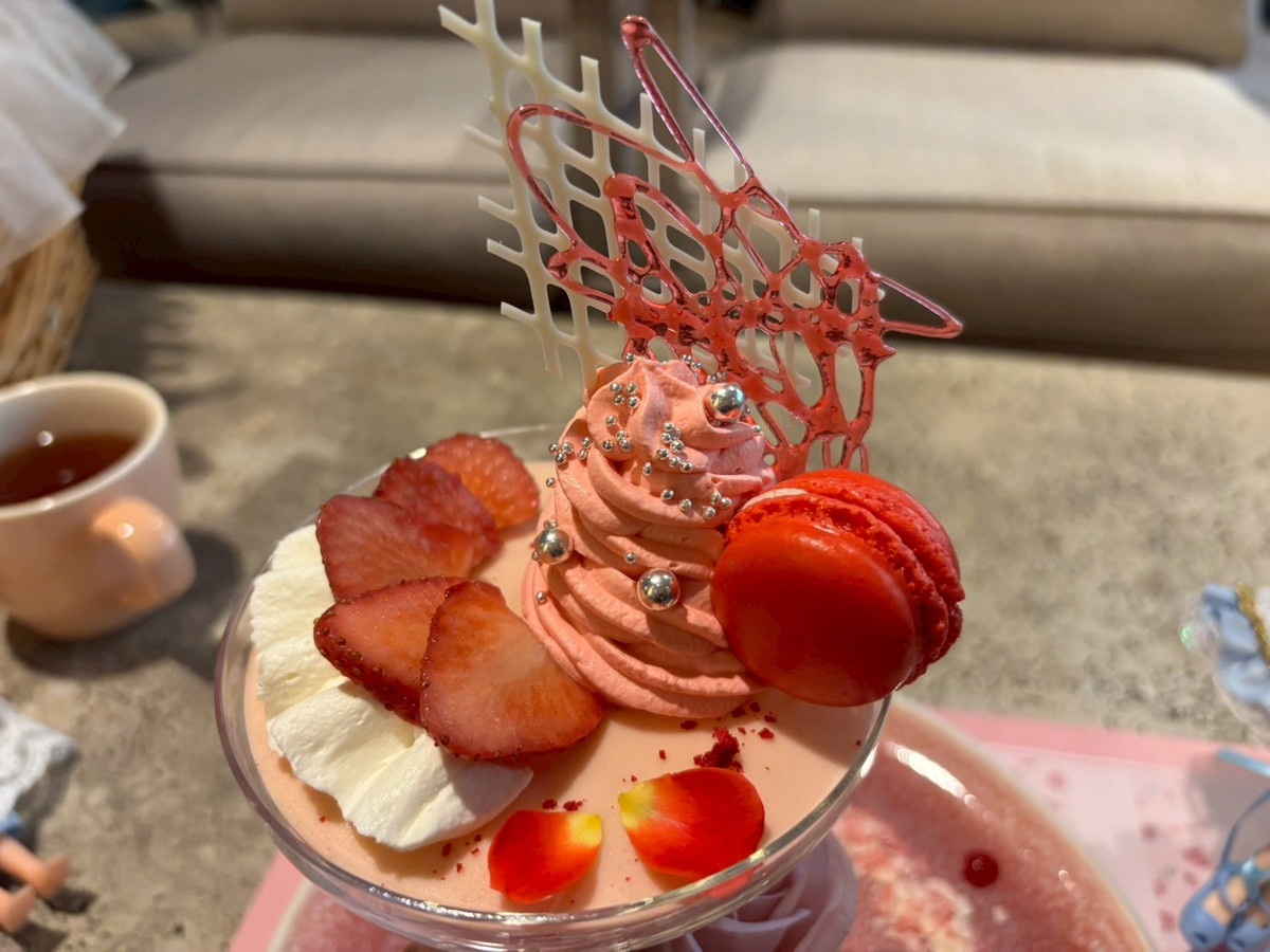 表参道でリカちゃんとアフタヌーンティーができるって？「LiccA Sweet