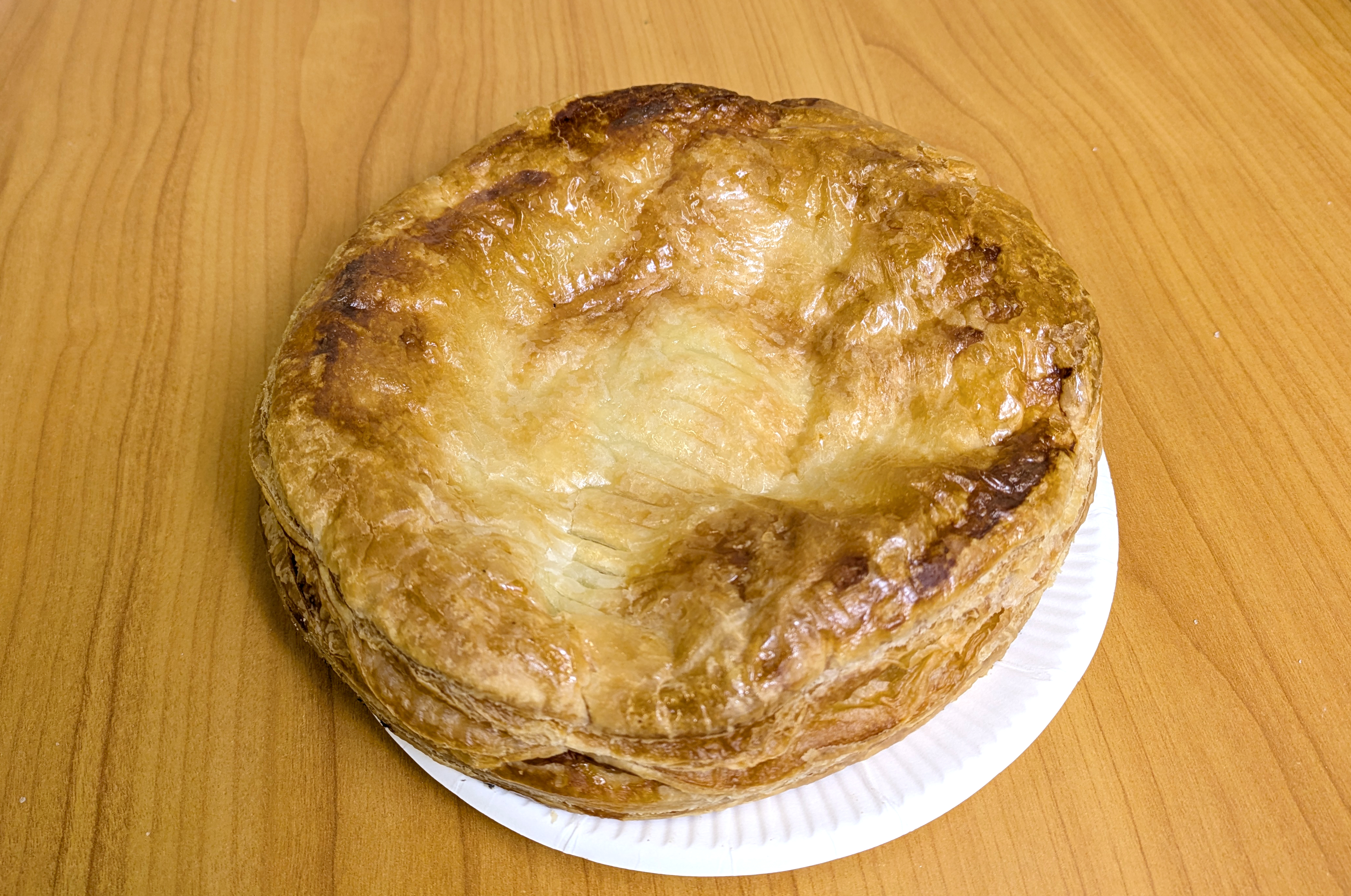 都内でも知る人はレア？ スーパー『三徳』の「アップルパイ」（1000円）が絶品だということを