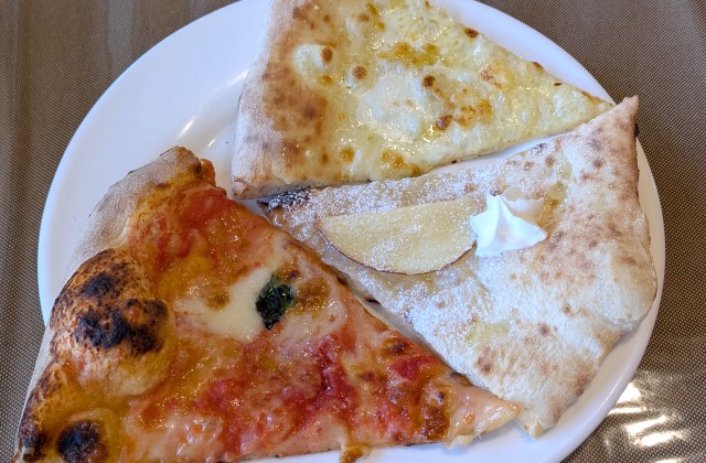 【巡回式食べ放題の最適解】埼玉・籠原『プリーモ・チーズカフェ』はピザが攻めてくる！ 1000円台食べ放題の超巡回店だ