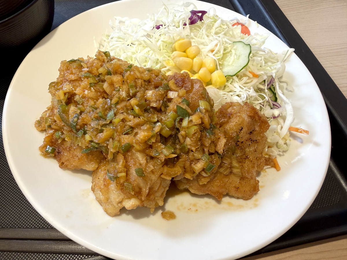 松屋の店舗限定『油淋鶏定食』が刺激的で激ウマ！ だからこそ「松のや」で出してくれないか？
