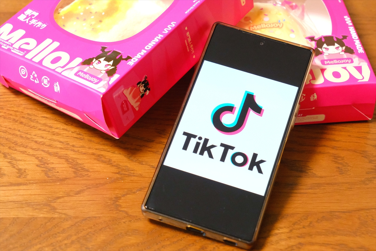 新世代のライブショッピングをTikTokで初体験した感想「謎文化」「新手の推し活」「一周回ってテレビショッピング」