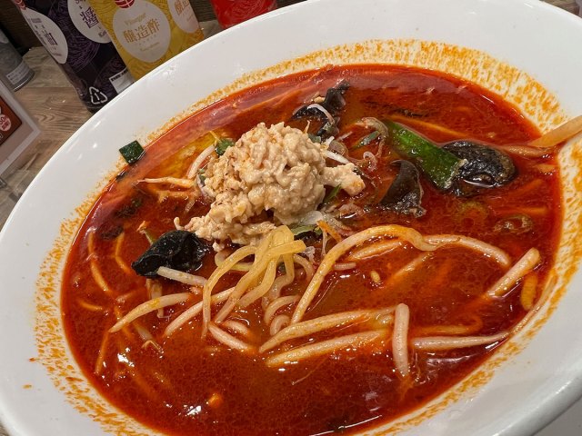 幸楽苑が「史上最辛」だと豪語する激辛ラーメン『会津レッド』を中本ファンが舐めた気持ちで食べに行った感想