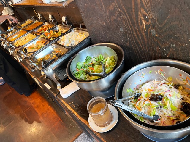 1500円でタイ・インド料理13種が食べ放題!『アジアンパーム渋谷本町店』がココナッツカレーもインドカレーもイケる / 初台 1500円でタイ・インド料理13種が食べ放題!『アジアンパーム渋谷本町店』がココナッツカレーもインドカレーもイケる / 初台