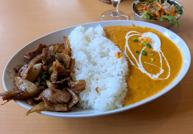 【未検索グルメ】埼玉・入間のインド料理店で「入間ライス」なるメニューを発見! キーマカレーと生姜焼きを盛り合わせた優しい美味しさのワンディッシュ 【未検索グルメ】埼玉・入間のインド料理店で「入間ライス」なるメニューを発見! キーマカレーと生姜焼きを盛り合わせた優しい美味しさのワンディッシュ