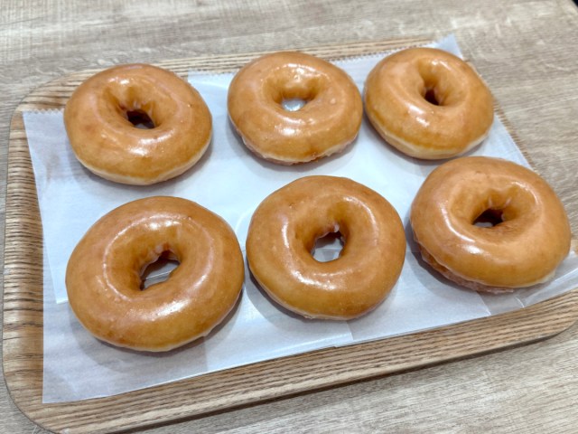 クリスピー・クリーム・ドーナツ初の「できたてオリグレ食べ放題」に挑戦したら4000円近く得して神すぎた! クリスピー・クリーム・ドーナツ初の「できたてオリグレ食べ放題」に挑戦したら4000円近く得して神すぎた!