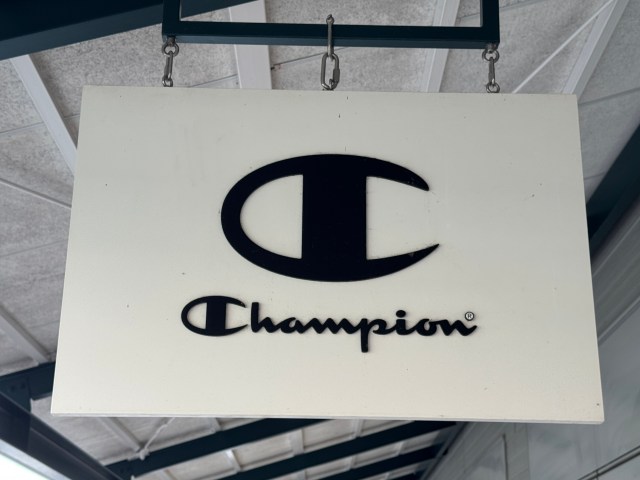 Championの定番スウェットパンツが6930円 → 1332円! Amazonタイムセールで発掘した目玉商品23選 Championの定番スウェットパンツが6930円 → 1332円! Amazonタイムセールで発掘した目玉商品23選