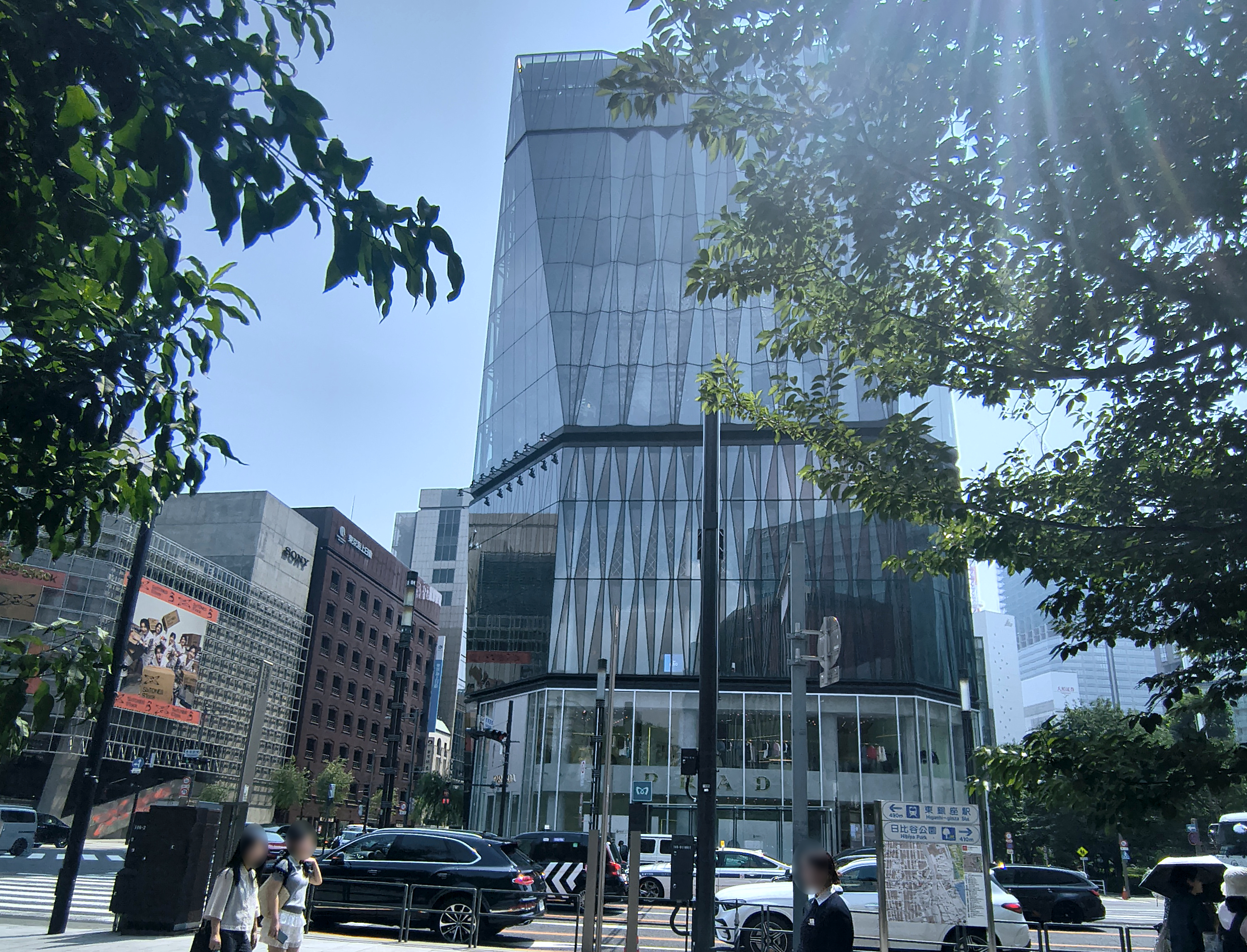 【変わり果てた姿】「旧東急プラザ銀座」の現状がちょっとヤバいのでは？ そんな中で唯一行列ができていたのは “あの人気寿司屋” だった