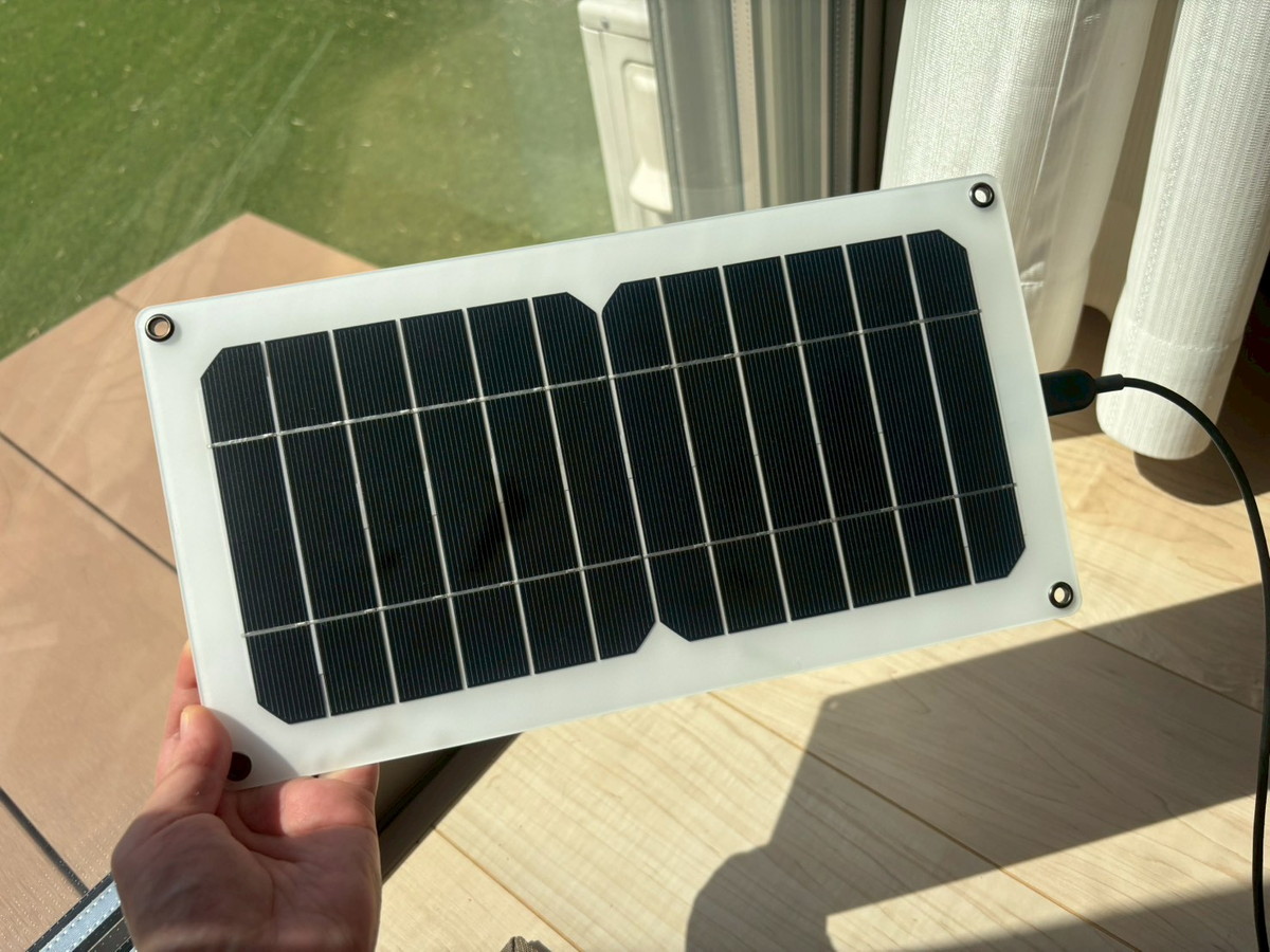 1780円の激安ソーラーパネルでスマホは充電できるのか? 実際に試し 1780円の激安ソーラーパネルでスマホは充電できるのか? 実際に試し