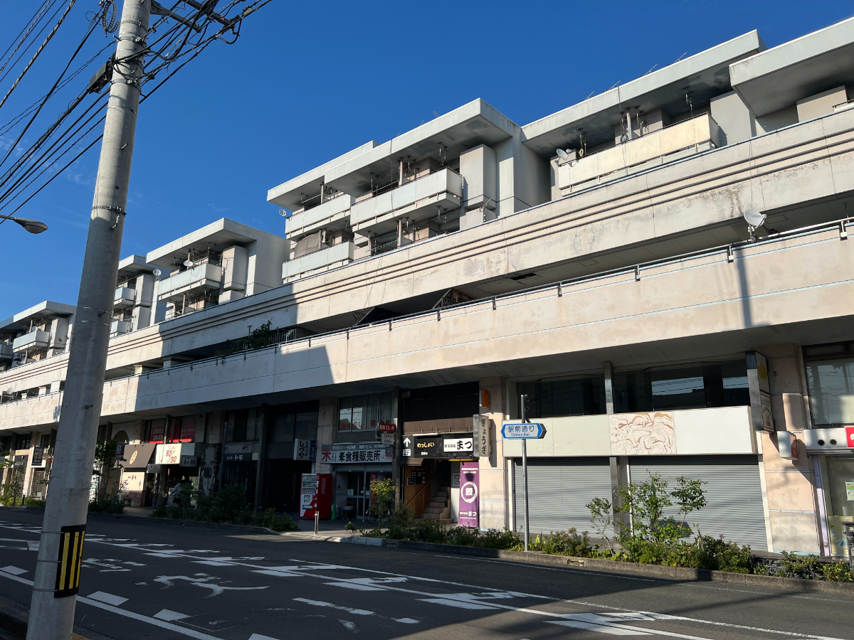 【天空の団地？】香川県坂出市にある「空中都市」と呼ばれている謎の建物に行ってみたら異世界すぎる光景だった