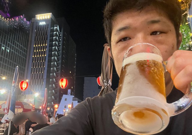 1人ビアガーデンは地獄なのか？ 歌舞伎町でやってみたら天国だった / 正確には「天空」