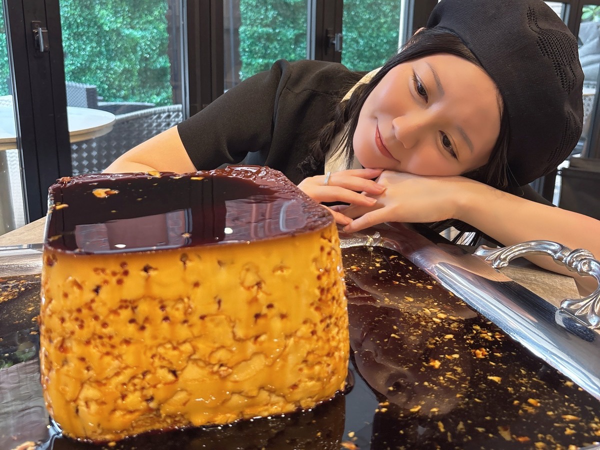 【衝撃】4kgの巨大プリンを食べてみた！ 夢の「プリンをお腹いっぱい食べる」を実現した結果