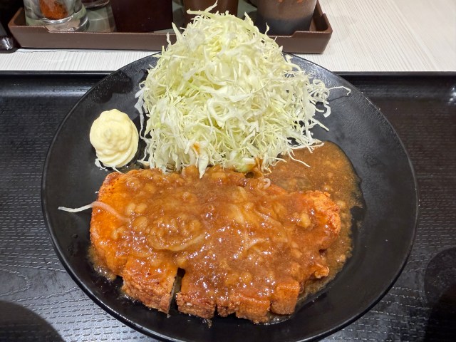 【松のや】「ポークフライドステーキ定食」に背脂生姜タレが登場! 予想を超える “塩分ガツン” で新米が止まらない 【松のや】「ポークフライドステーキ定食」に背脂生姜タレが登場! 予想を超える “塩分ガツン” で新米が止まらない