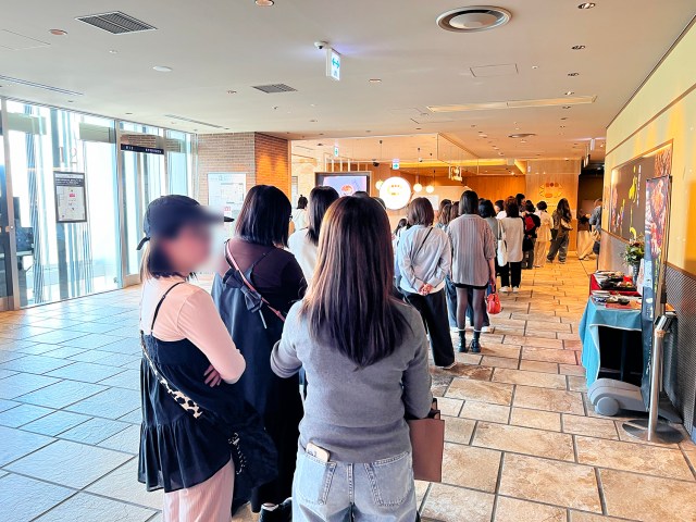 パン食べ放題まで3時間待ち! あべのハルカス『ベーカリーレストランC』に行列してみて感じた攻略情報 パン食べ放題まで3時間待ち! あべのハルカス『ベーカリーレストランC』に行列してみて感じた攻略情報